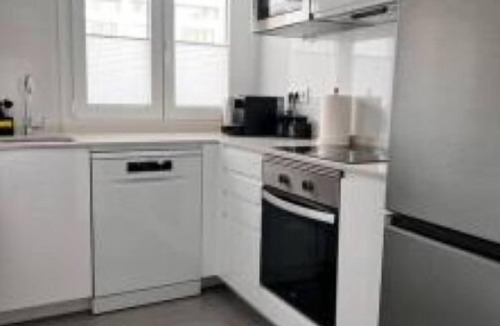 Central District Apartment | Modern City Apartment in the Center of Granada
