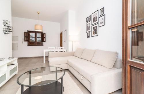 Centro - Sagrario Apartment | Moderno Apartamento Centro de Granada 2