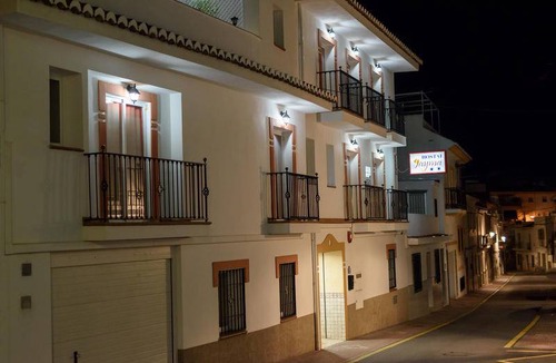 Salobrena House | Motel ∙ 8 guests