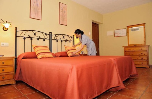 Salobrena House | Motel ∙ 8 guests