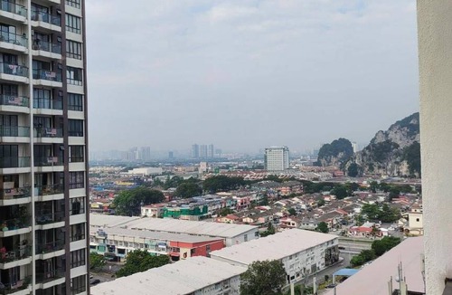 Batu Caves Apartment | 511 m² Apartment ∙ 4 guests