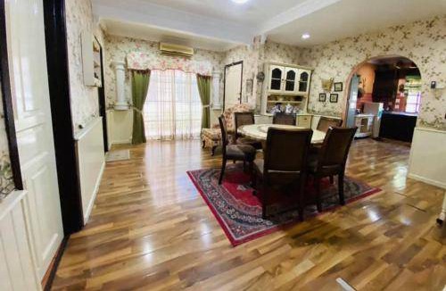Bandar Baru Bangi House | House ∙ 4 bedrooms ∙ 8 guests