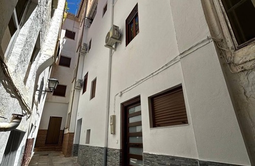 Lanjaron Apartment | NEW ON THE MARKET! Discover this charming property in Lanjarón, Granada