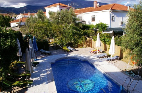 Melegis Cottage | New quiet town house in the middle of nature and near the beach