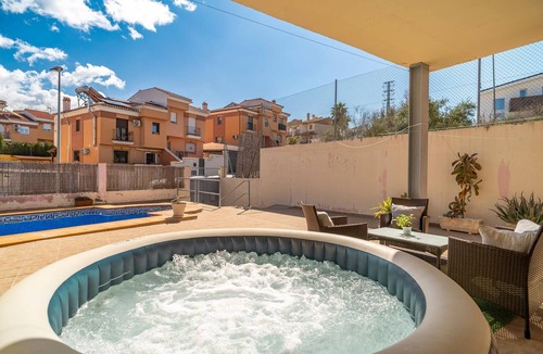 Jun House | Nice home in Jun with WiFi