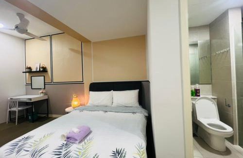 Mont Kiara House | Ooak Mont Kiara Room Only