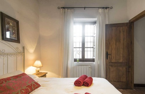 Escoznar Cottage | PAJAR, Beautiful rural house 20 minutes from Granada, ideal to enjoy as a couple