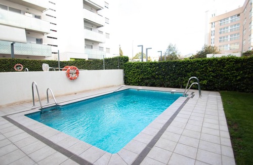 Figares Apartment | Parque de las Ciencias Apartment by A3Rentals