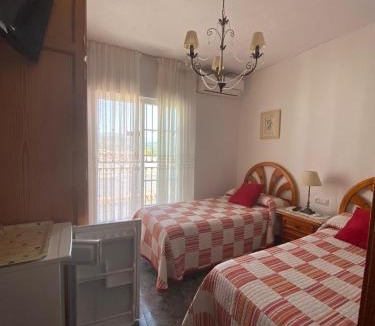 Salobrena House | Pensión Mari Carmen
