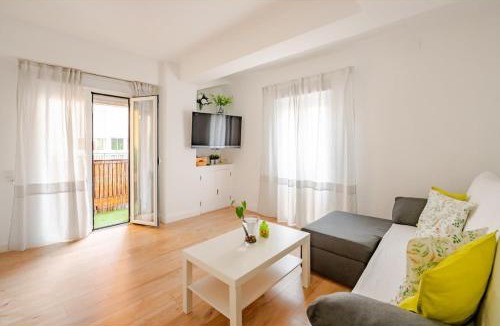 Figares Apartment | PISO CON GARAJE GRATIS EN EL CENTRO DE GRANADA.