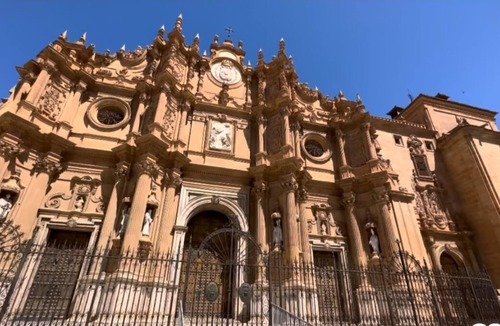 Guadix Apartment | Piso Turístico Julia Gemela Acci, Situado en el Casco Histórico de Guadix