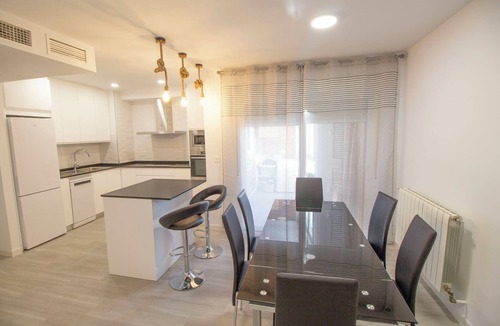 Plaza de Toros-Doctores-San Lazaro Apartment | Plaza de toros -EDIF BAHIA Granada I
