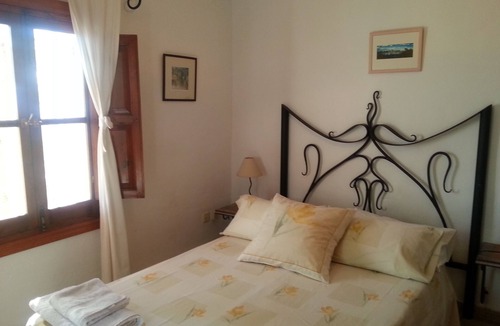 Niguelas Cottage | Pretty cottage with lovely garden and pool. Great location. Wifi. Sleeps 4