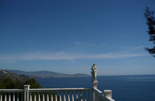 Velilla-Taramay Villa | pretty house with wonderful sea view wifi available throughout the property