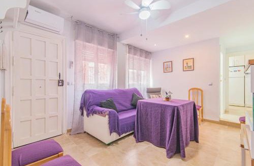 Torrenueva Apartment | Primera linea playa, plaza garaje y piscina