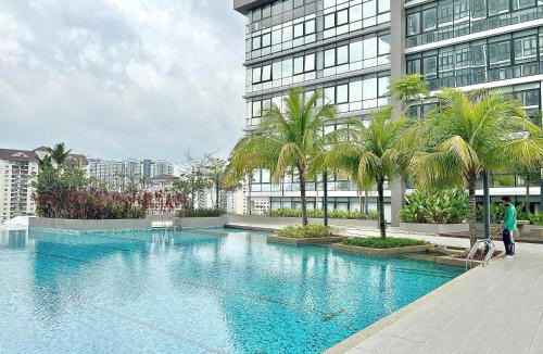 Bandar Sri Permaisuri Apartment | Q Suite @ Queensville Kuala Lumpur by Moka