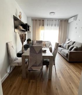 Zaidin Apartment | Que vistas