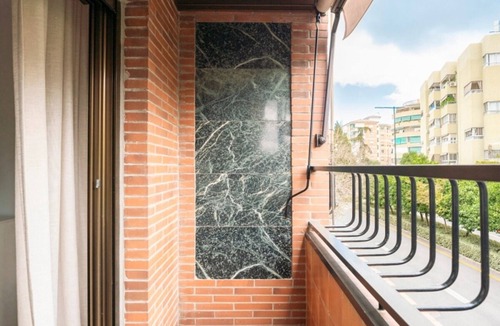 Angustias - Chana - Encina Apartment | Quiet central house in Granada