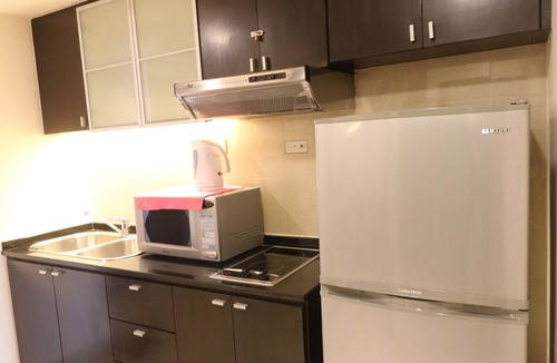 Bandar Sunway Apartment | Raintree Resort suites at Bandar Sunway