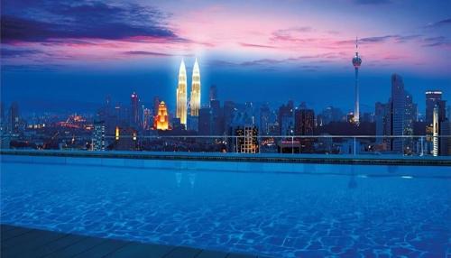 Chow Kit Hostel | Regalia Infinity Skypool