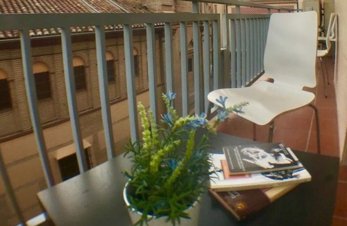 Cervantes House | Regina apartment in Granada