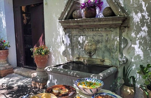 Nivar Cottage | Renovated rural house: Organic gardens, a pillar with fresh water and a yoga platform.