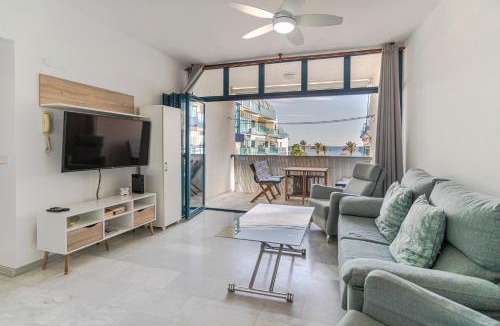 Castell de Ferro Apartment | RentitSpain Castell Playa, vistas y parking
