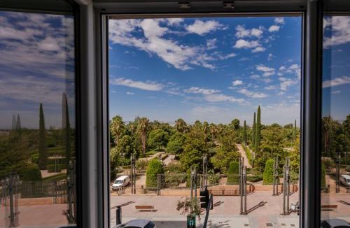 Camino de Ronda Apartment | RentitSpain Moderno, cómodo y luminoso, a pasos del centro Parque 9