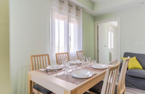 Camino de Ronda Apartment | RentitSpain Moderno, cómodo y luminoso, a pasos del centro Parque 9