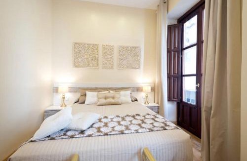 Central District Apartment | REYES CATÓLICOS I