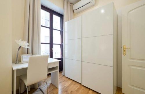 Central District Apartment | REYES CATÓLICOS II
