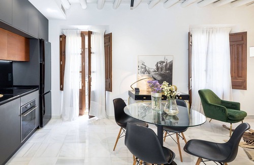 Granada City Center Apartment | Riad Alhambra 3