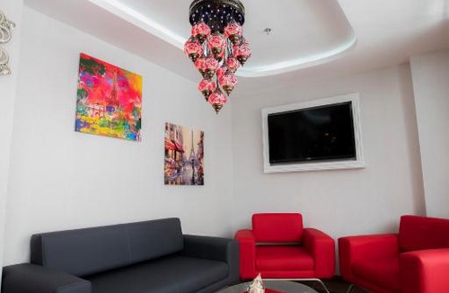 Kucukcekmece Hotel | Royal İnci Hotel
