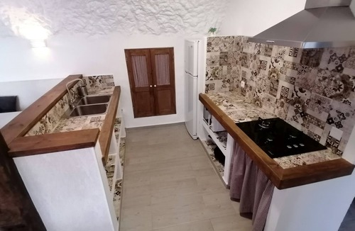 Freila Resort | Rural accommodation Cave Adonia II