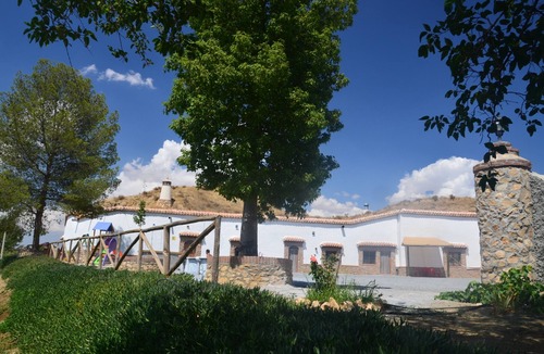 Guadix Cottage | Rural accommodation Cave Hotel El Cortijo Gachas