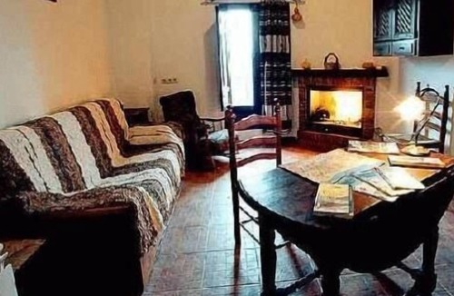 Lobras Cottage | Rural apartment El Huerto de Lobras for 2 people