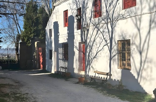 Otura House | Rural house 'La Casa Del Colono' with mountain views, shared pool and Wi-Fi
