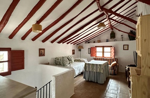 Otura House | Rural house 'La Casa Del Palomar' with mountain views, shared pool and Wi-Fi
