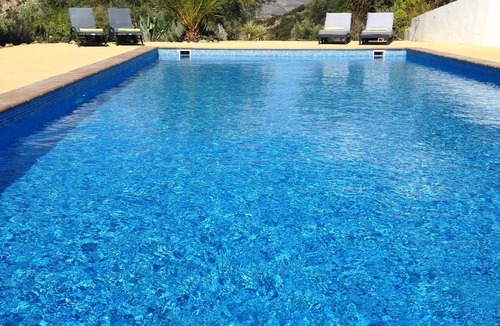 Loja Villa | Secluded villa with fabulous pool and jacuzzi, in a beautiful tranquil location