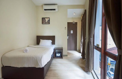 Chinatown Hotel | Senja Hostel Chinatown