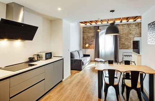 Granada City Center Apartment | Sercotel Granada Suites