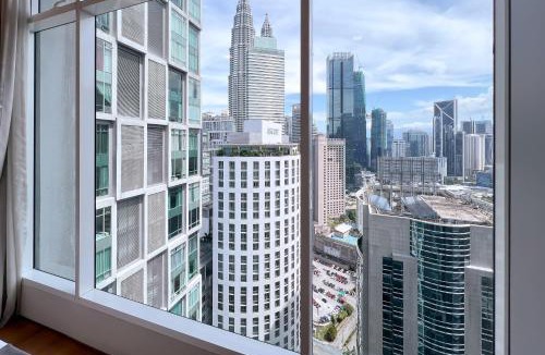 Golden Triangle Apartment | Soho Suites KLCC by Leala