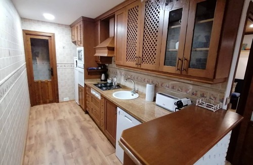 Armilla Apartment | Spacious Apartment