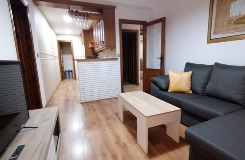 Armilla Apartment | Spacious Apartment