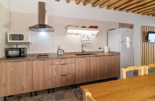 Fuente Vaqueros House | Stunning home in Fuente Vaqueros