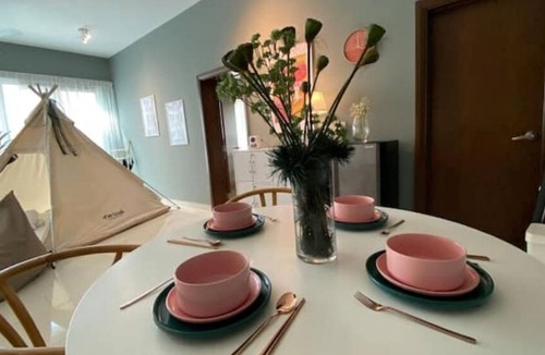 Taman Pertama Apartment | The Bohemian+Camping Hideout