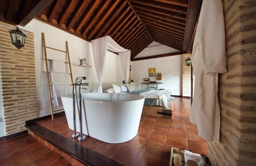 San Pedro Apartment | The Lovers Boutique