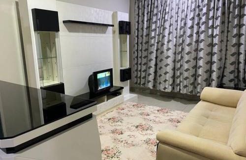Seri Kembangan Apartment | The Makcik's @UNIV360 Serdang