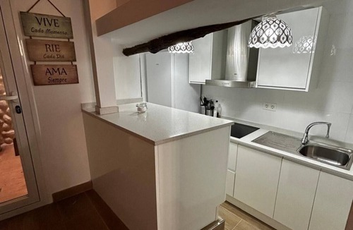 Lanjaron House | This house is a 2 bedroom(s), 2 bathrooms, located in Lanjarón, Andalucía.
