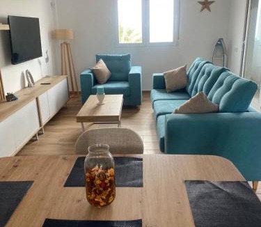 Alhendin Apartment | This spectacular 3-bedroom apart